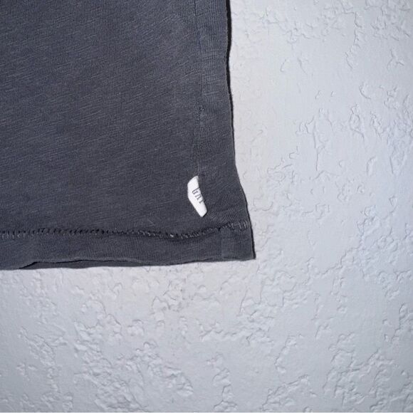 Kid's GAP Grey Peace Out Tank Top - Picture 4 of 8